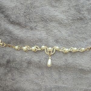 Elegant Gold and Pearl Purse Charm Swag